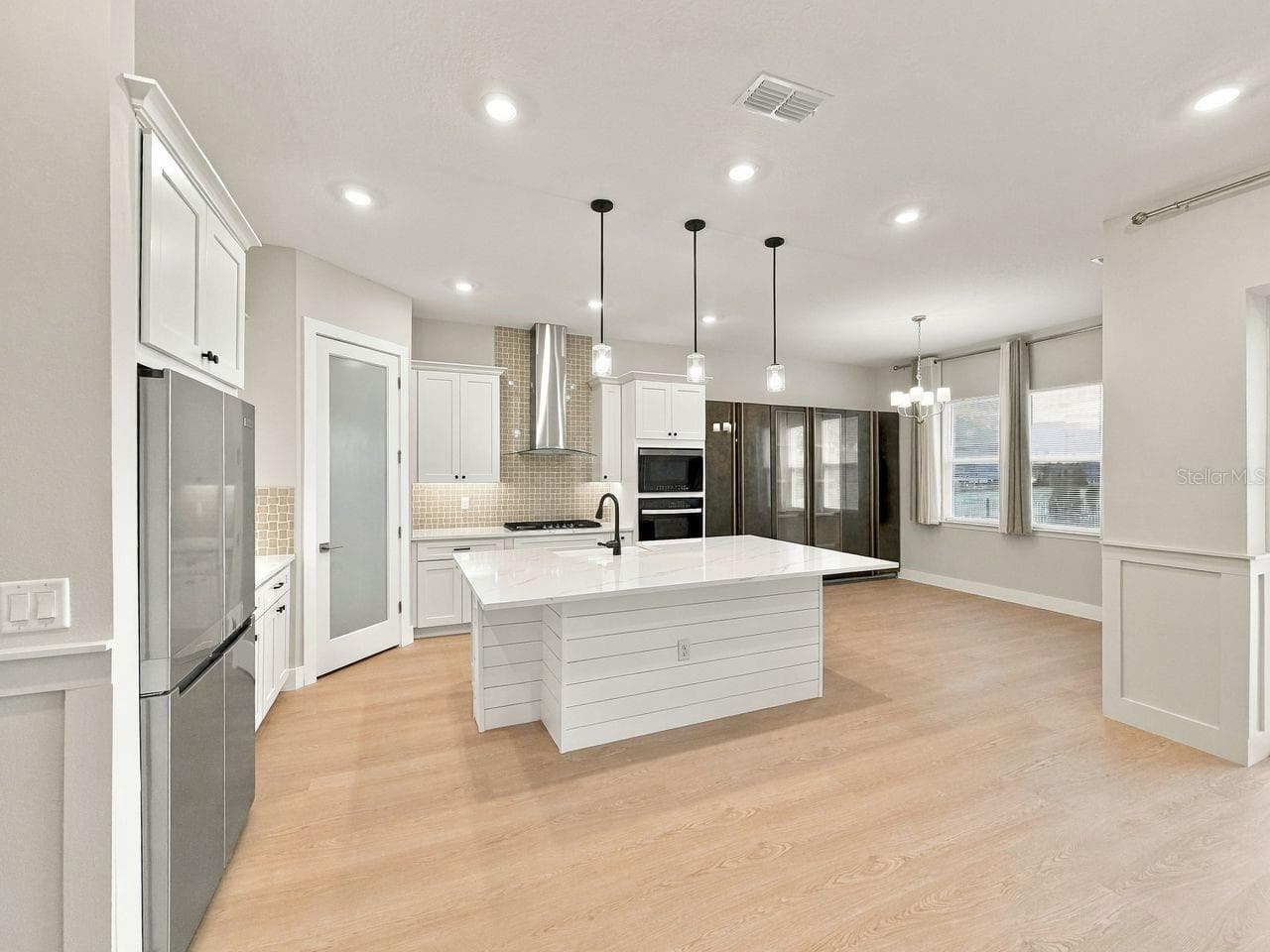 Single Family Residence at 16008 VOLTERRA PT, MONTVERDE, photo 7 of 58
