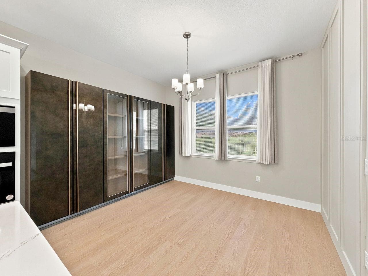 Single Family Residence at 16008 VOLTERRA PT, MONTVERDE, photo 13 of 58