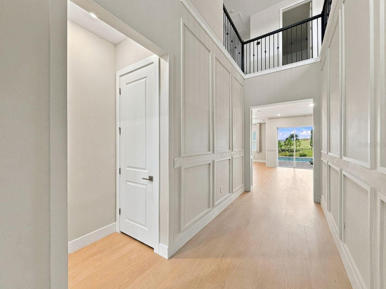 Single Family Residence at 16008 VOLTERRA PT, MONTVERDE, photo 16 of 58