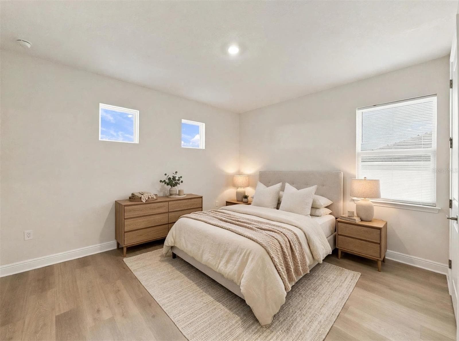 Virtual Stage - 16008 VOLTERRA PT, MONTVERDE