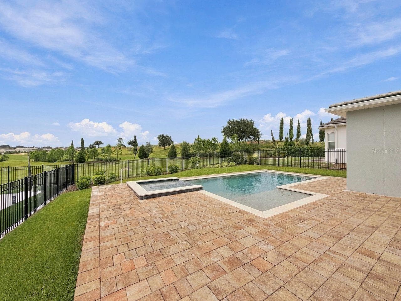 Single Family Residence at 16008 VOLTERRA PT, MONTVERDE, photo 47 of 58