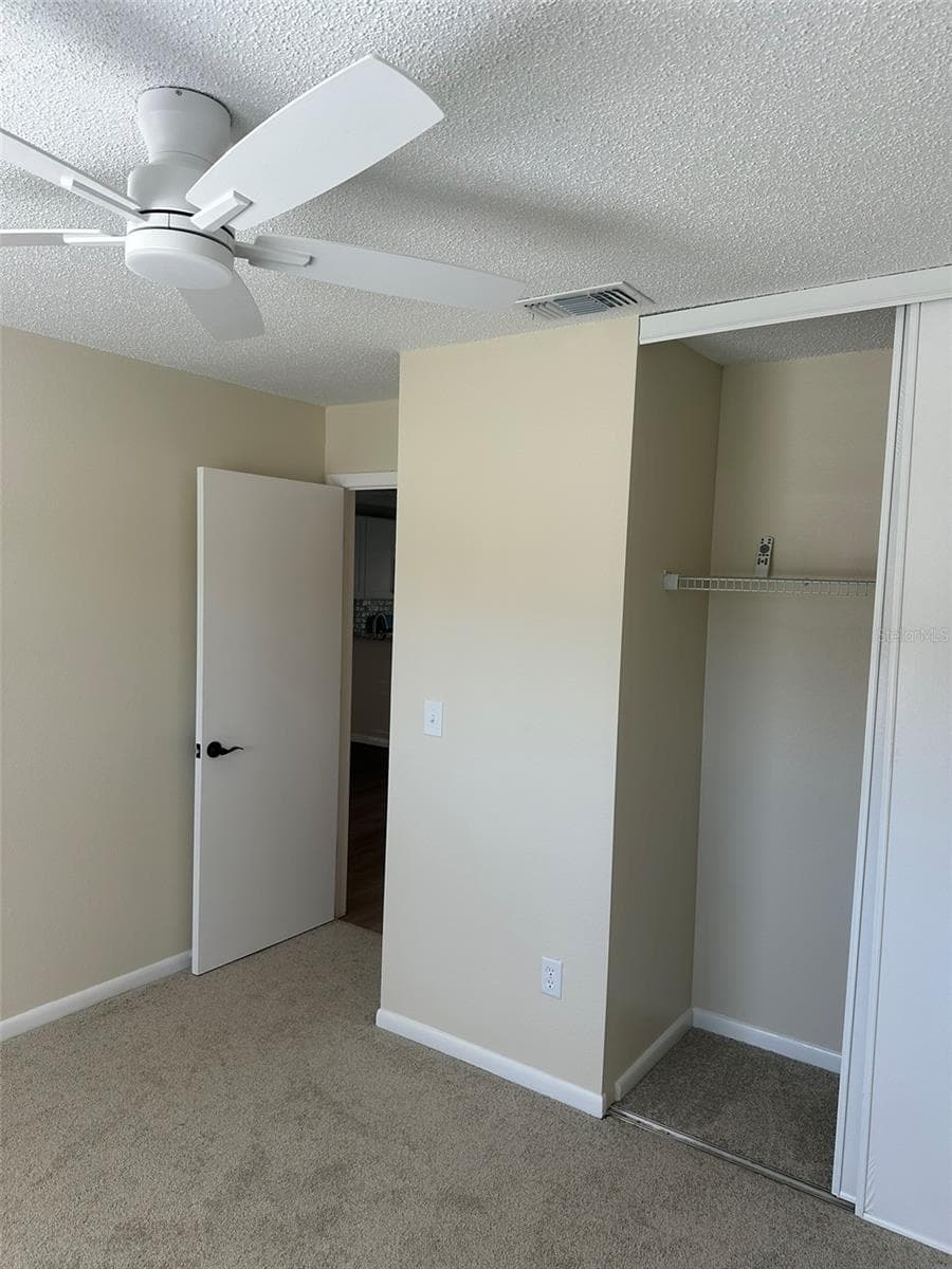 Condominium at 6433 TINA DRIVE #15, NEW PORT RICHEY, photo 15 of 88