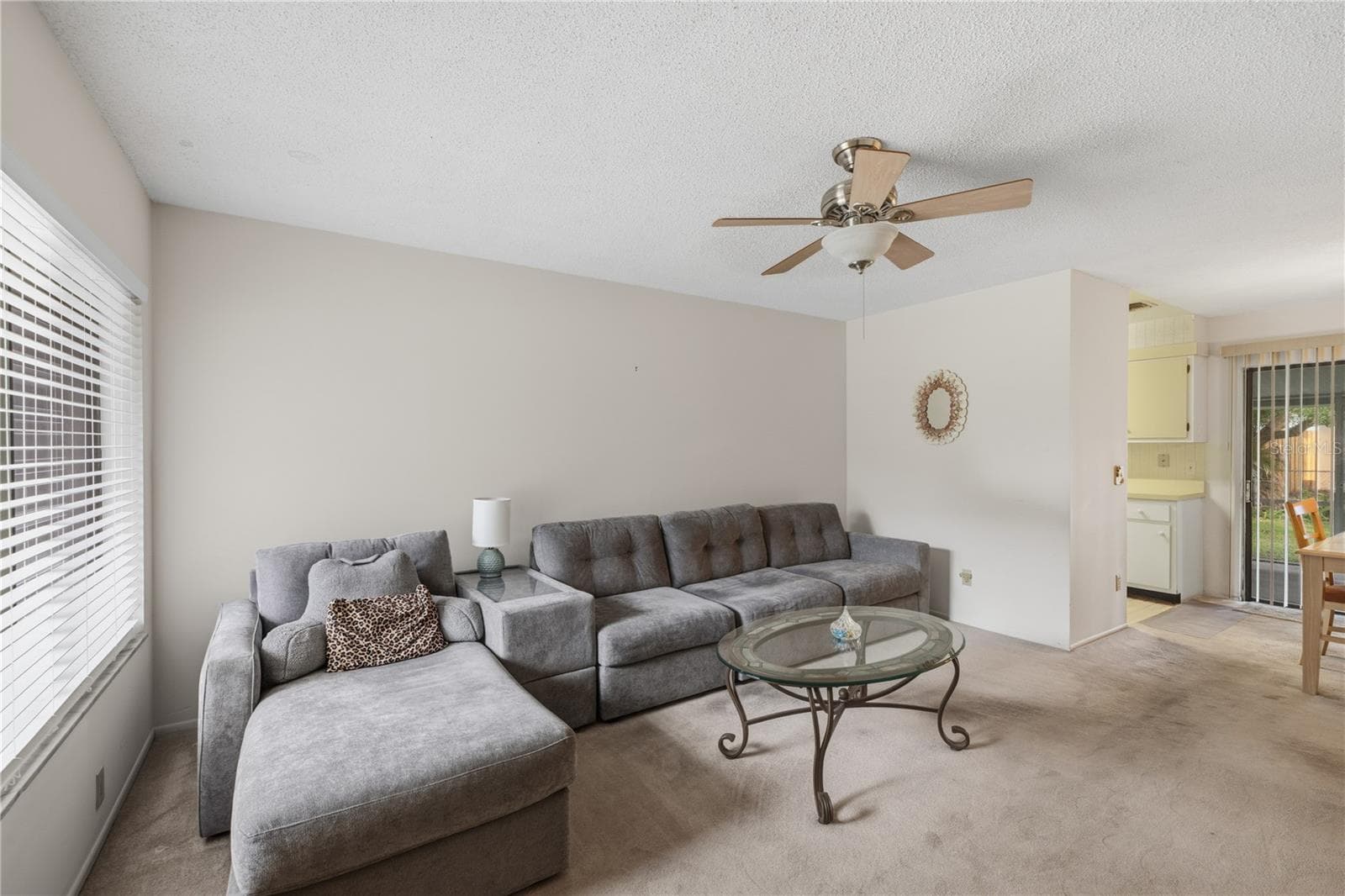 Family Room - 425 S HAWTHORN CIR, WINTER SPRINGS