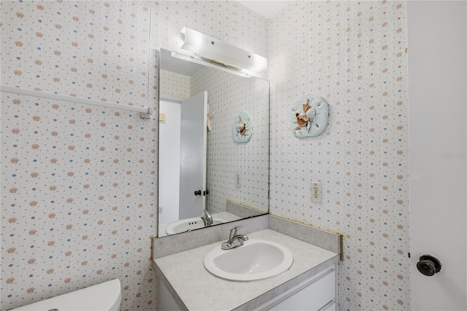 Bathroom 2 - 425 S HAWTHORN CIR, WINTER SPRINGS