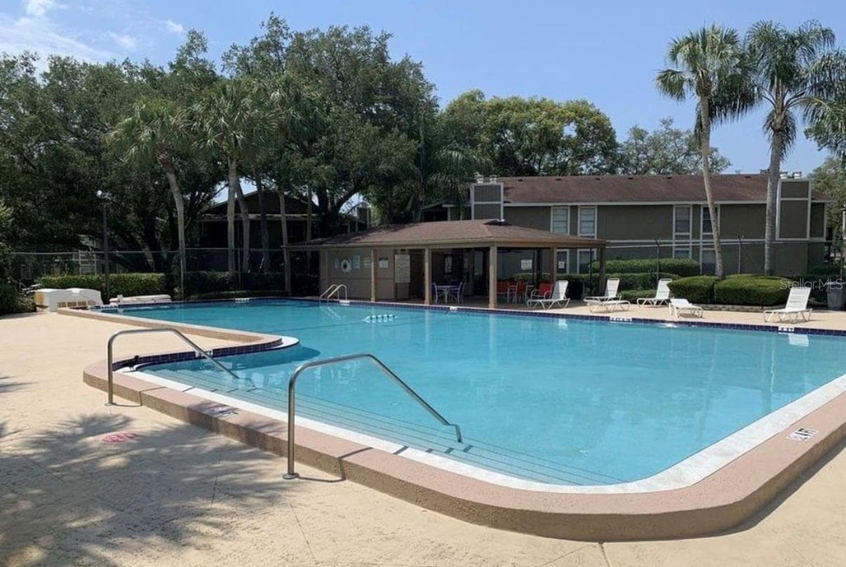 Condominium at 14319 HANGING MOSS CIR #201, TAMPA, photo 14 of 18