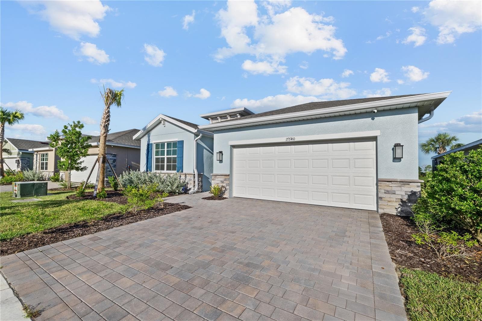 Brick Paver Driveway - 17740 SHADE TREE LOOP, PUNTA GORDA