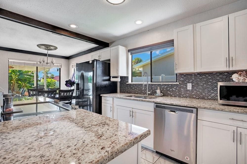 Single Family Residence at 16 TARPON AVE, ORMOND BEACH, photo 10 of 36