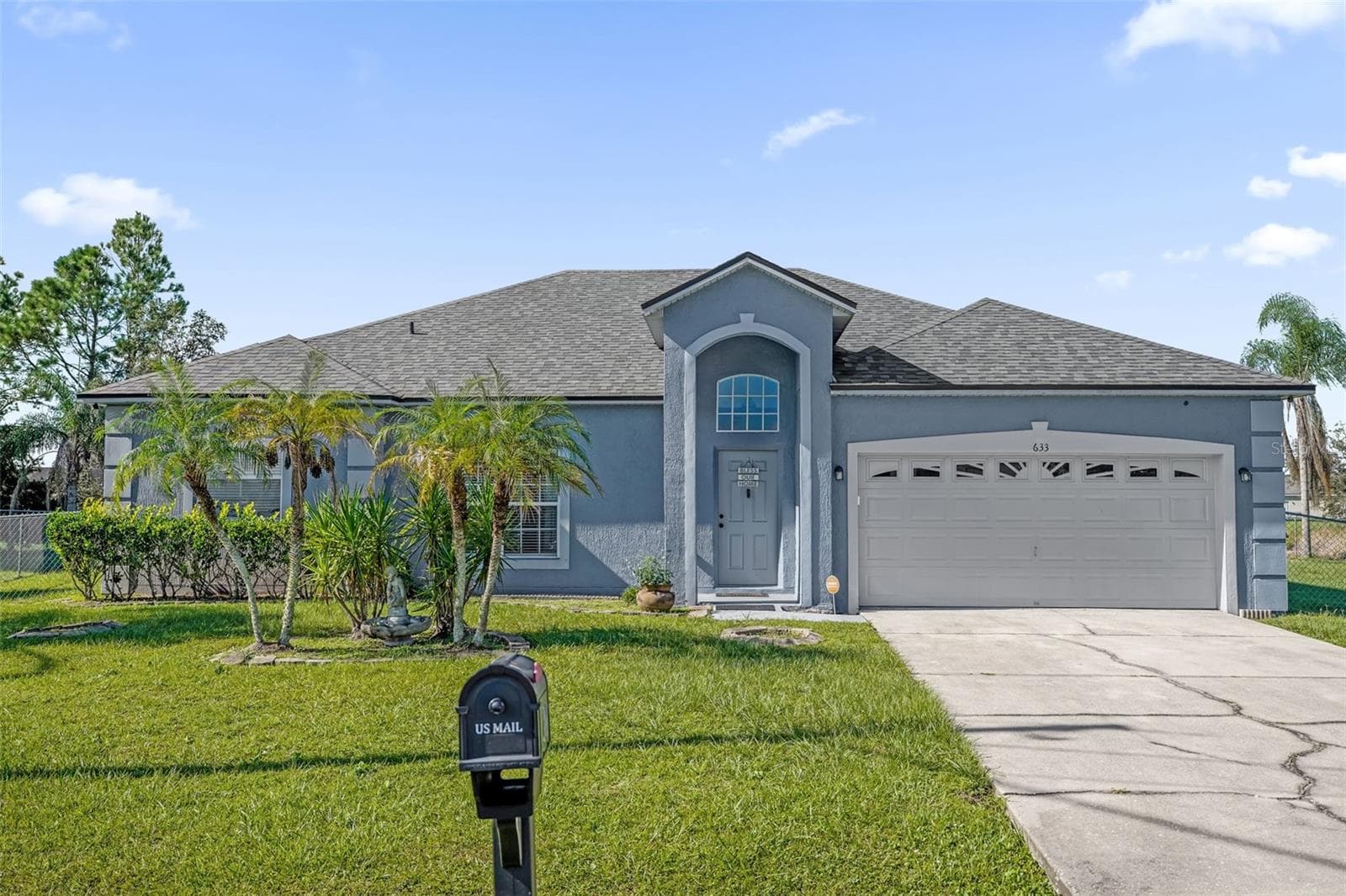 Single Family Residence at 633 LINNET CT, KISSIMMEE, photo 2 of 42
