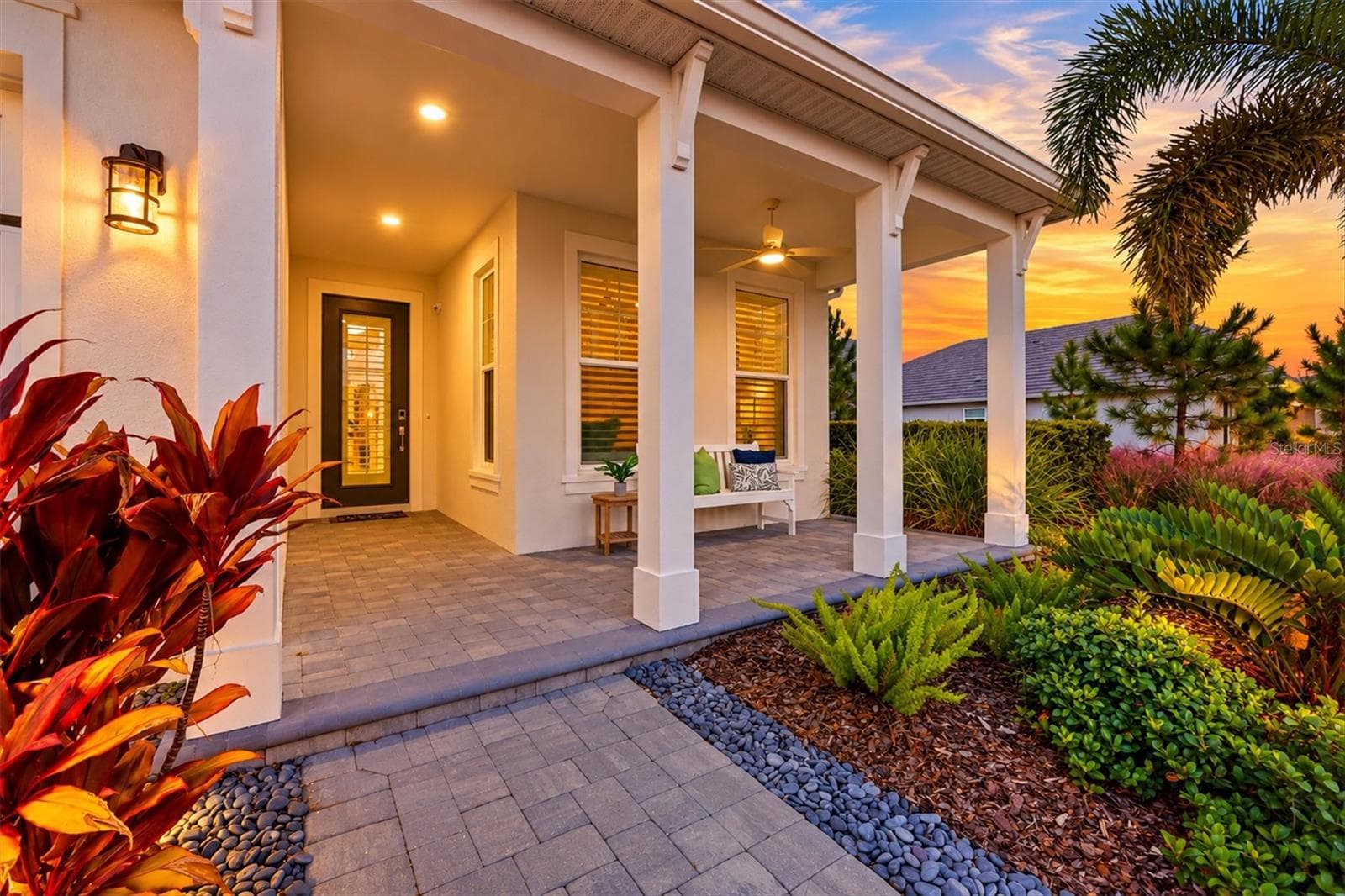 Single Family Residence at 1104 WATERLINE CT, SARASOTA, photo 5 of 57