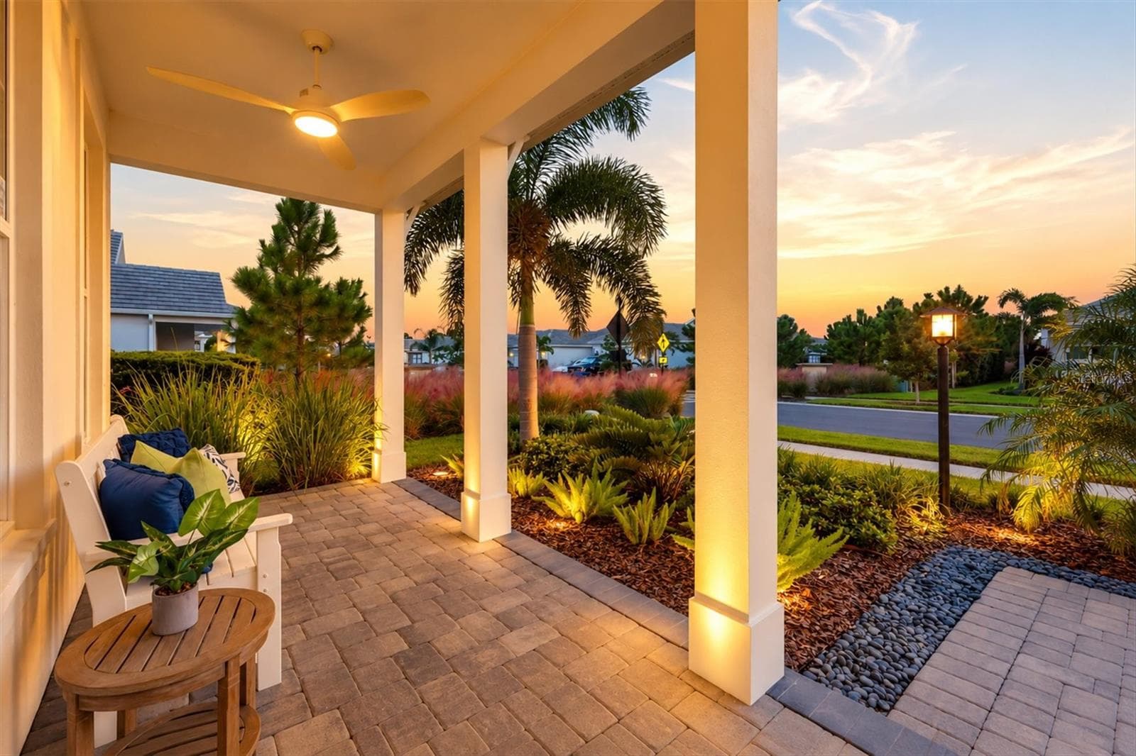 Single Family Residence at 1104 WATERLINE CT, SARASOTA, photo 6 of 57