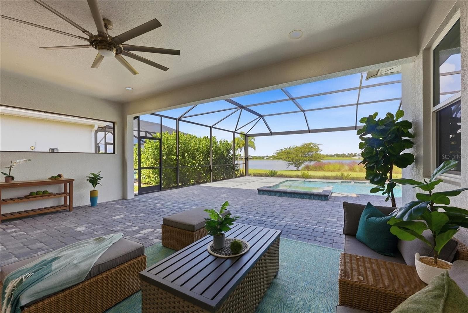 Single Family Residence at 1104 WATERLINE CT, SARASOTA, photo 12 of 57