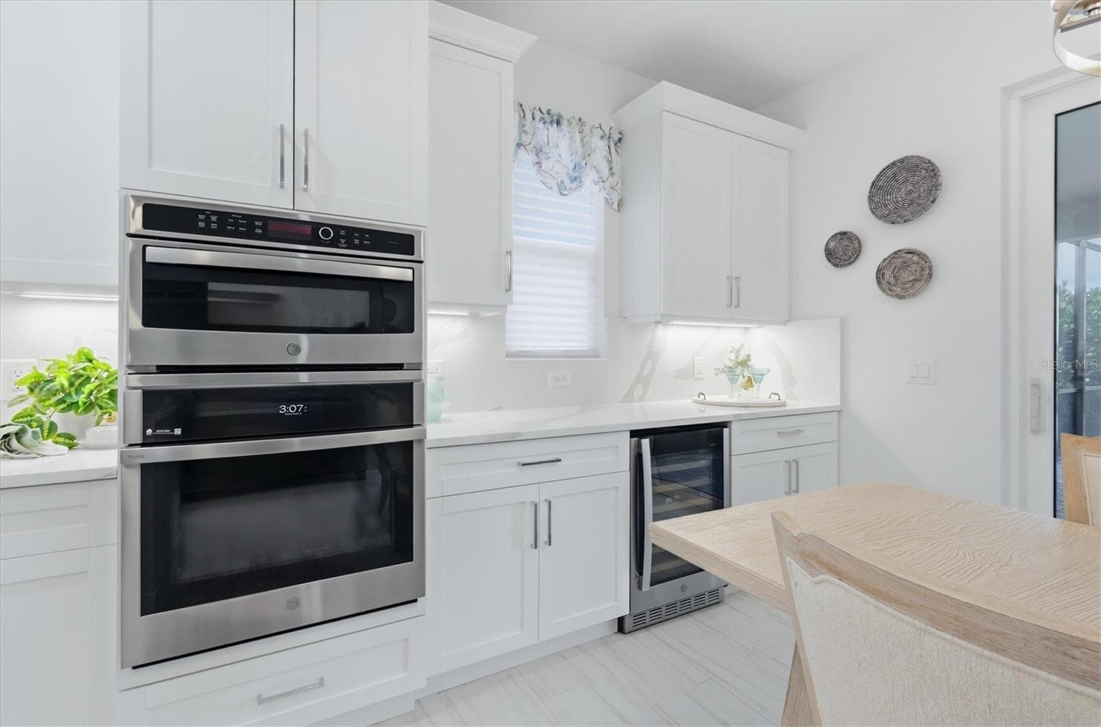 Single Family Residence at 1104 WATERLINE CT, SARASOTA, photo 21 of 57