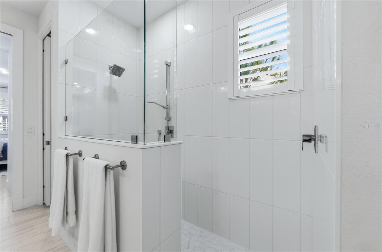 Single Family Residence at 1104 WATERLINE CT, SARASOTA, photo 29 of 57