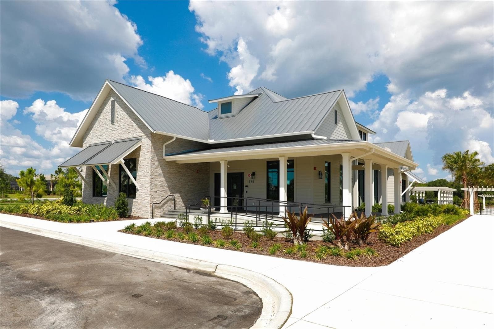 Single Family Residence at 1104 WATERLINE CT, SARASOTA, photo 53 of 57