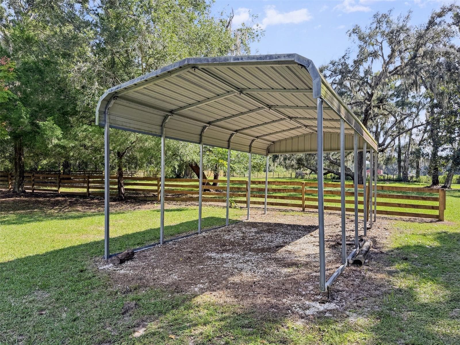 RV Carport - 15561 PATRIOT DR, BROOKSVILLE