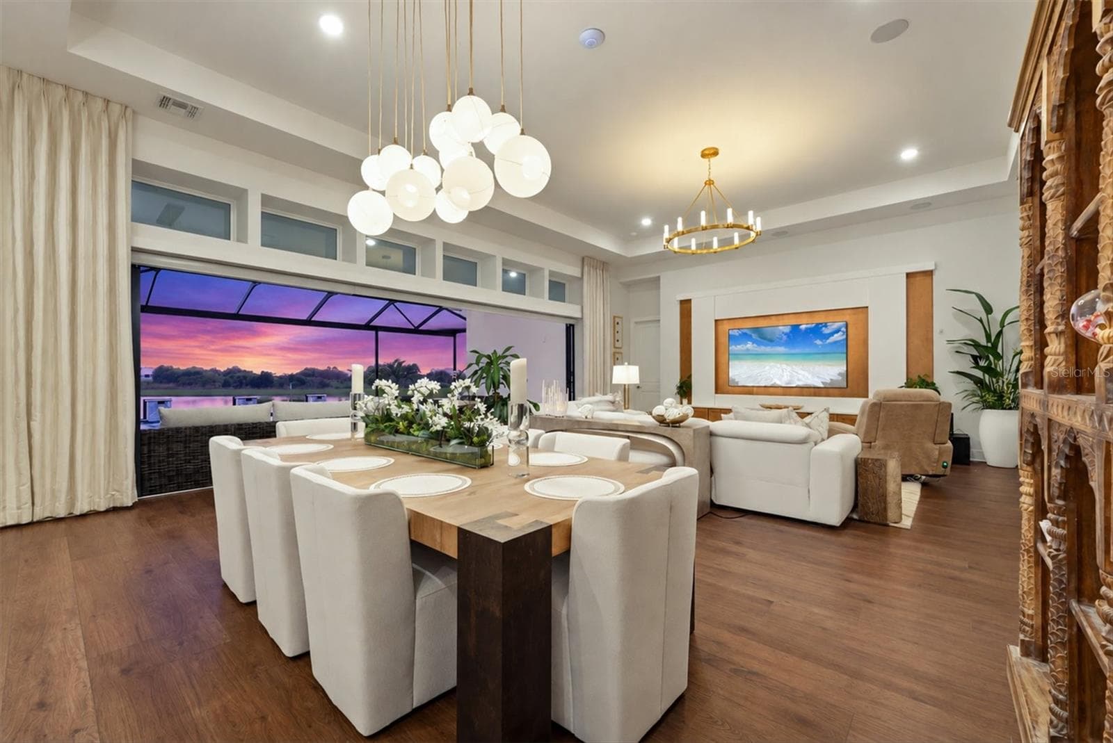 Single Family Residence at 18504 FOXTAIL LOOP, VENICE, photo 4 of 100