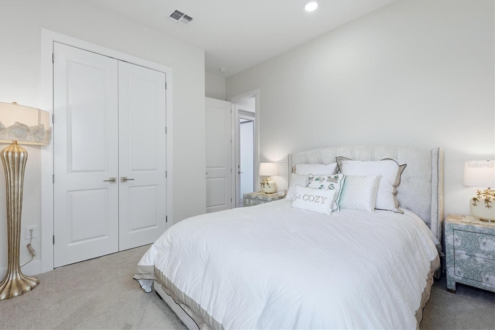 Single Family Residence at 18504 FOXTAIL LOOP, VENICE, photo 42 of 100