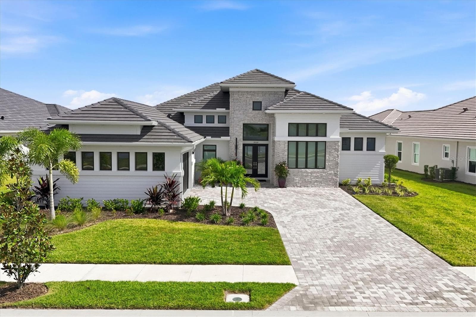 Single Family Residence at 18504 FOXTAIL LOOP, VENICE, photo 77 of 100
