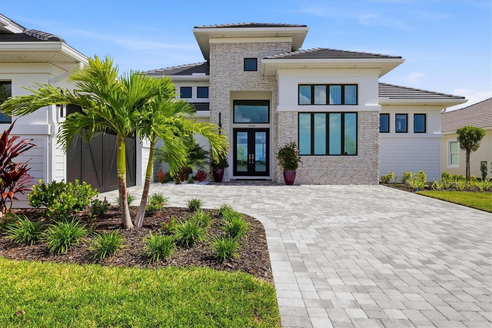 Single Family Residence at 18504 FOXTAIL LOOP, VENICE, photo 79 of 100