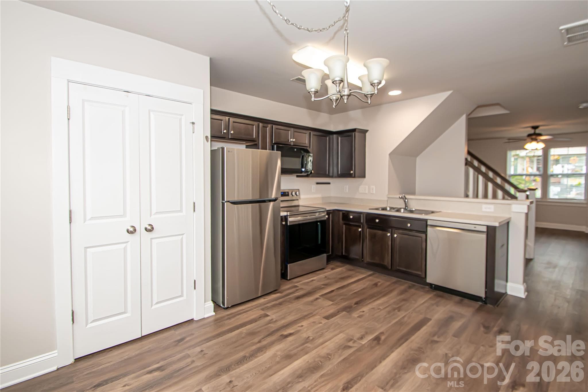 Townhouse at 1614 Luther Street, Charlotte, photo 10 of 35