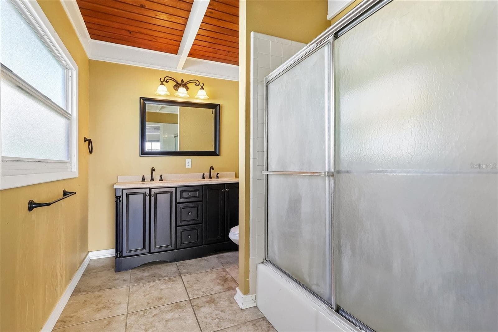 Single Family Residence at 722 LAKE DORA DR, TAVARES, photo 35 of 60