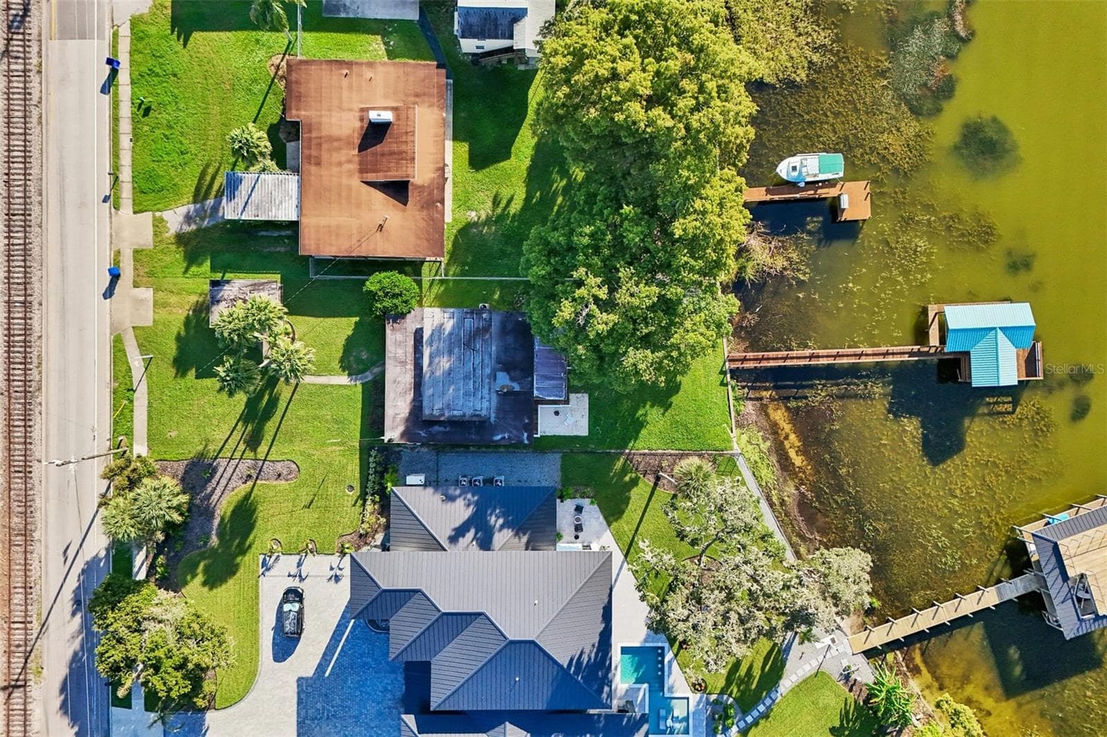 Single Family Residence at 722 LAKE DORA DR, TAVARES, photo 53 of 60