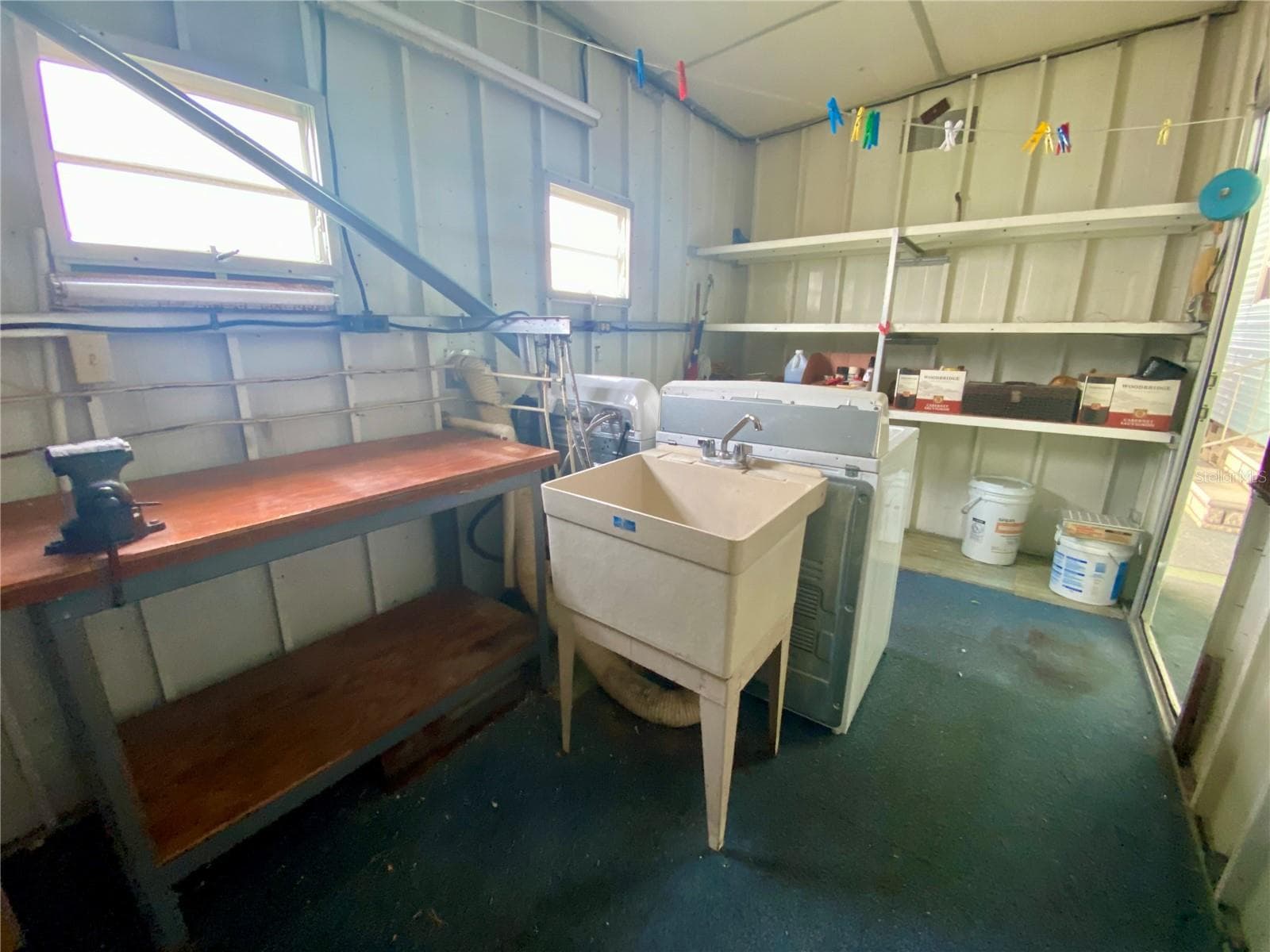 work bench - 1500 COUNTY ROAD 1 #219, DUNEDIN