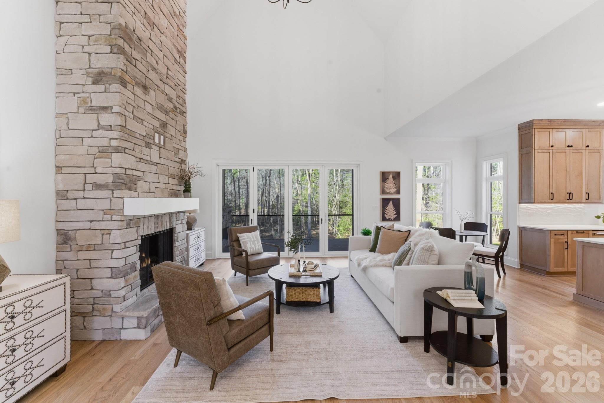 Single Family Residence at 6405 Chimney Bluff Road, Lancaster, photo 6 of 36