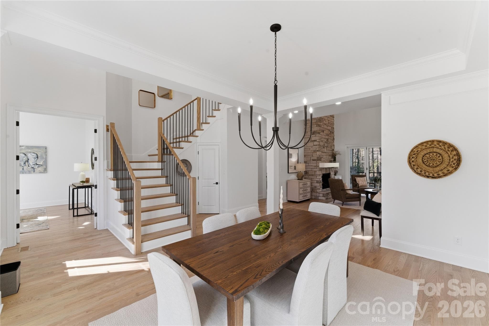 Single Family Residence at 6405 Chimney Bluff Road, Lancaster, photo 11 of 36