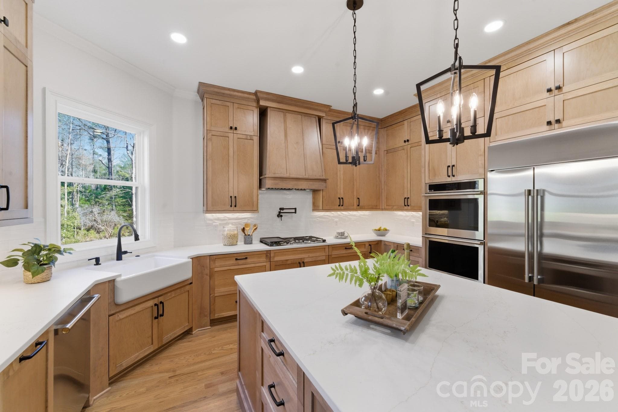 Single Family Residence at 6405 Chimney Bluff Road, Lancaster, photo 14 of 36