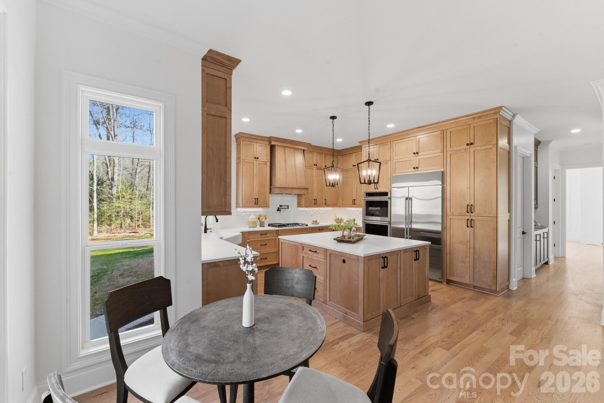 Single Family Residence at 6405 Chimney Bluff Road, Lancaster, photo 16 of 36