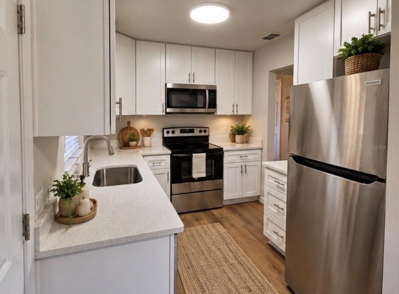 Kitchen 1 - 2608 E YUKON STS, TAMPA
