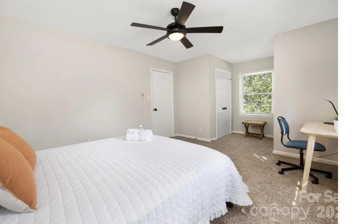 Single Family Residence at 3909 Woodbriar Trail, Charlotte, photo 20 of 24