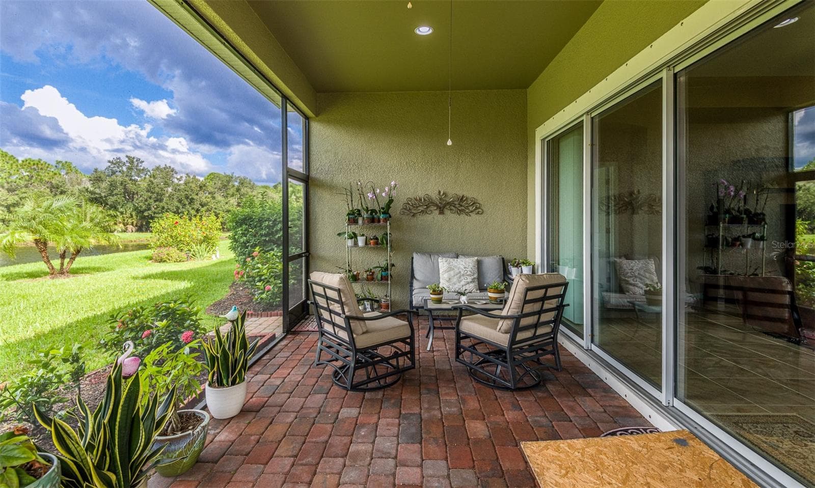 Single Family Residence at 11554 BLACKFIN ST, VENICE, photo 5 of 29