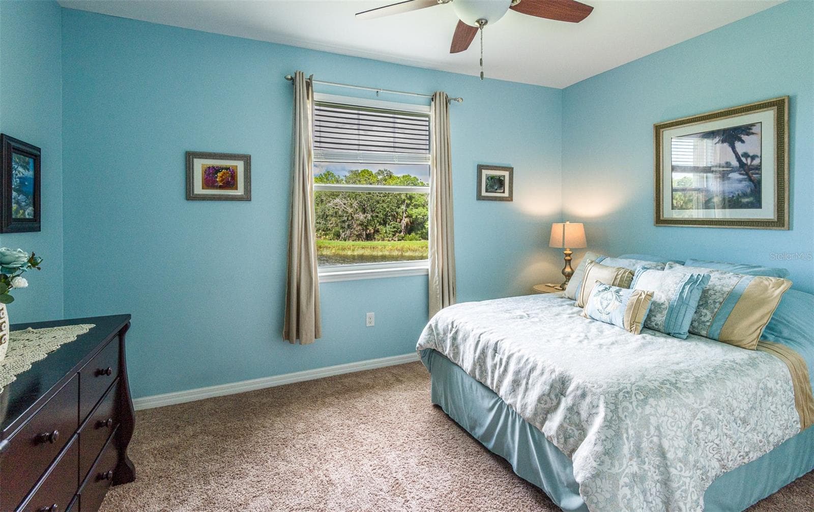 Single Family Residence at 11554 BLACKFIN ST, VENICE, photo 19 of 29