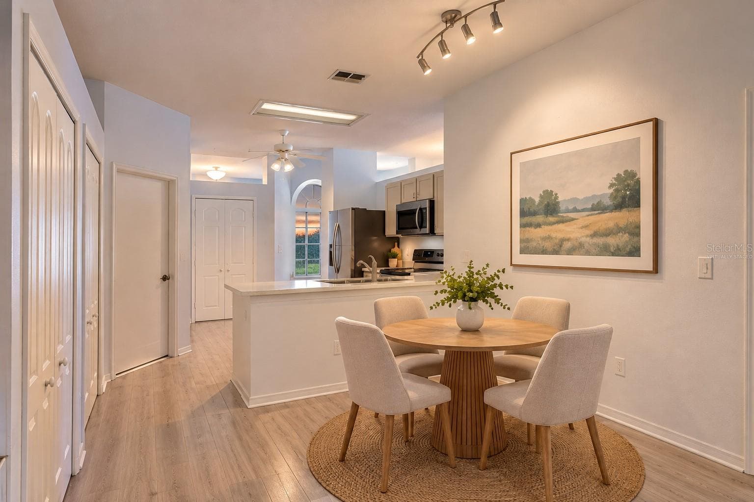 Dining Room - Virtually Staged - 15806 GREEN COVE BLVD, CLERMONT