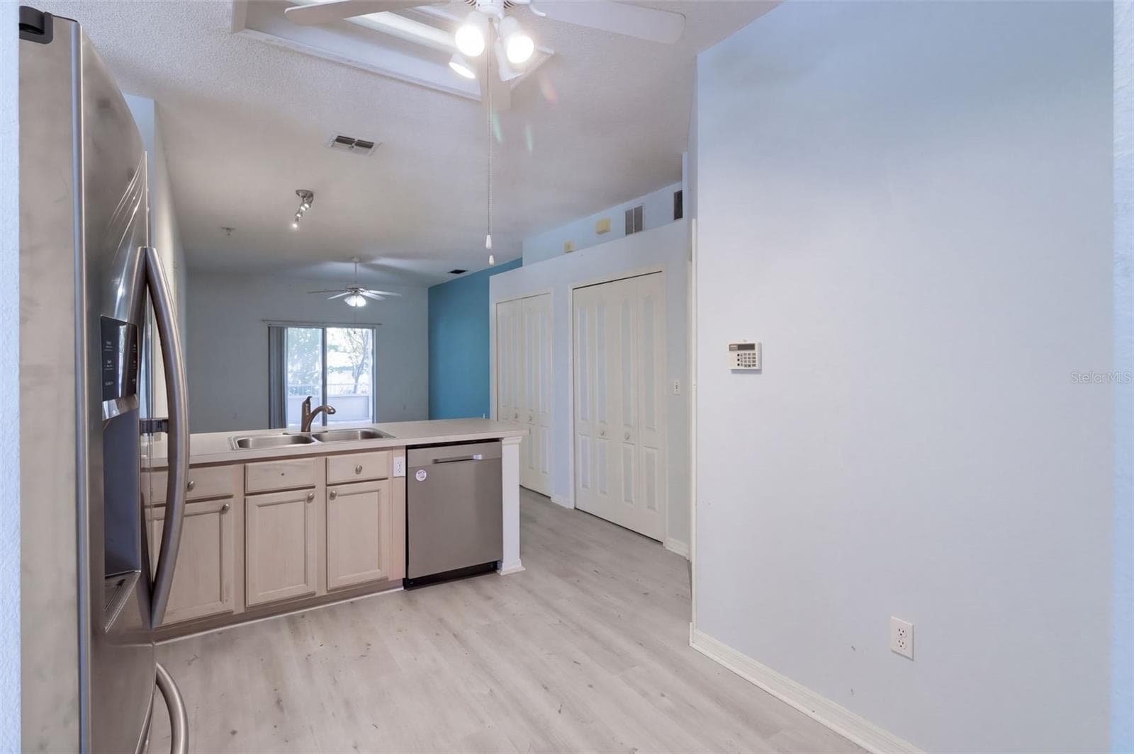 Kitchen - 15806 GREEN COVE BLVD, CLERMONT