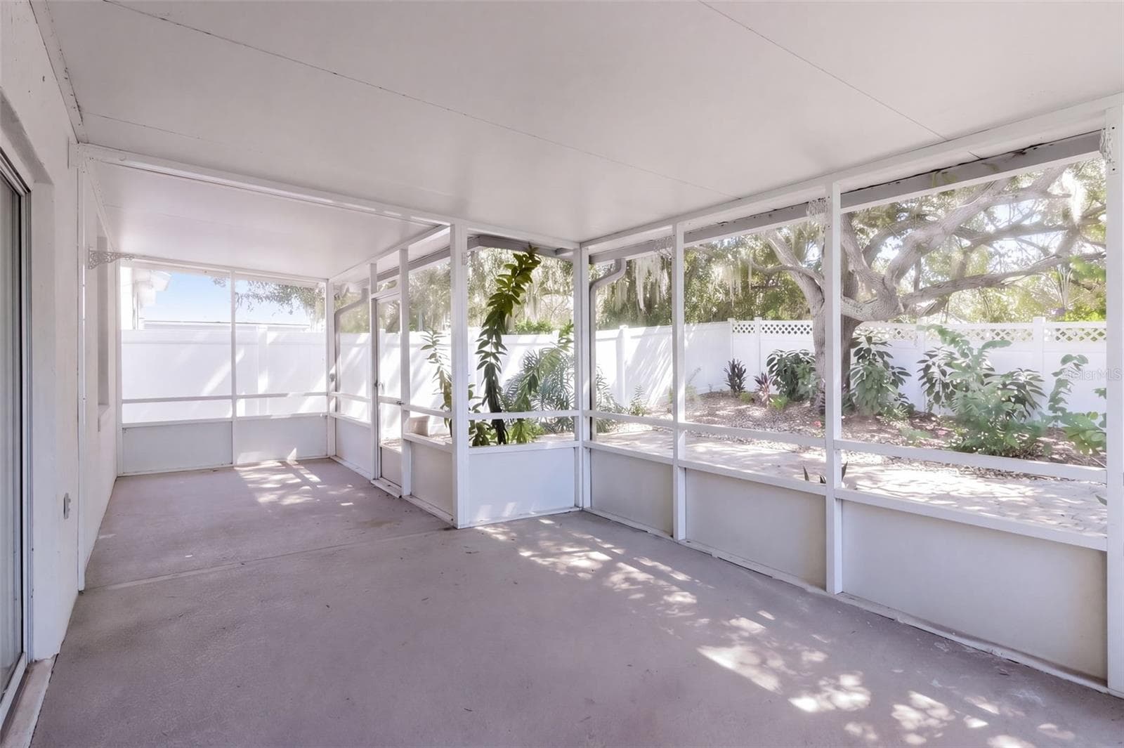 Screened Patio - 15806 GREEN COVE BLVD, CLERMONT