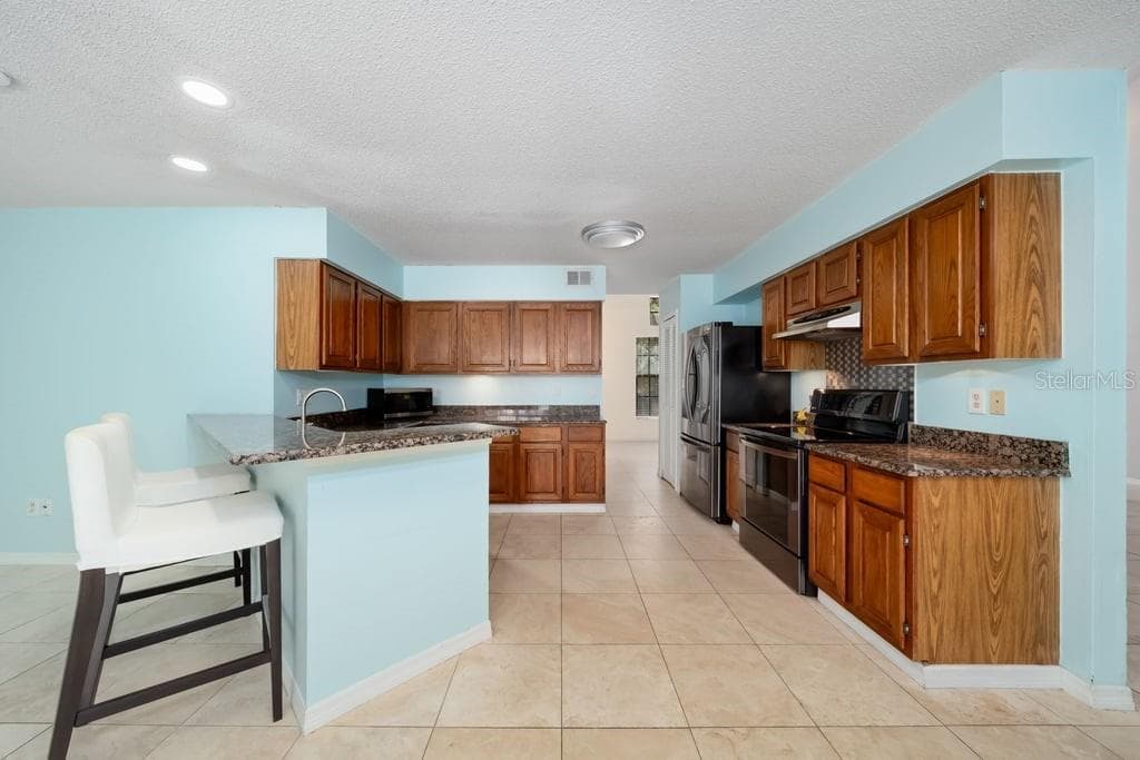 Single Family Residence at 4119 MORELAND DR, VALRICO, photo 10 of 34