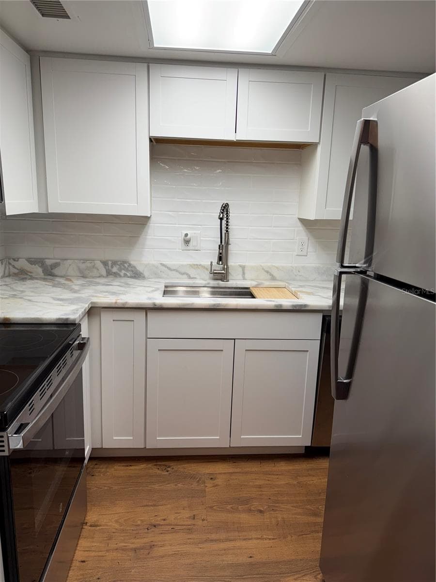 Condominium at 948 LAKE DESTINY #G, ALTAMONTE SPRINGS, photo 5 of 17