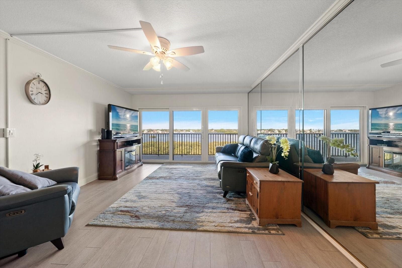 Condominium at 2700 BAYSHORE BLVD #11404, DUNEDIN, photo 9 of 35