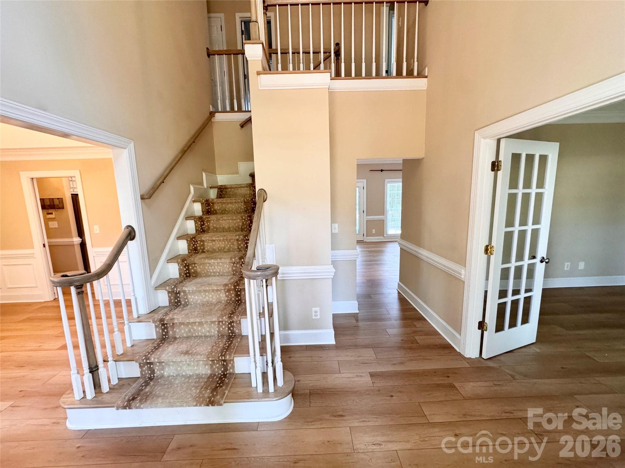 Foyer - 7101 Founders Way, Harris