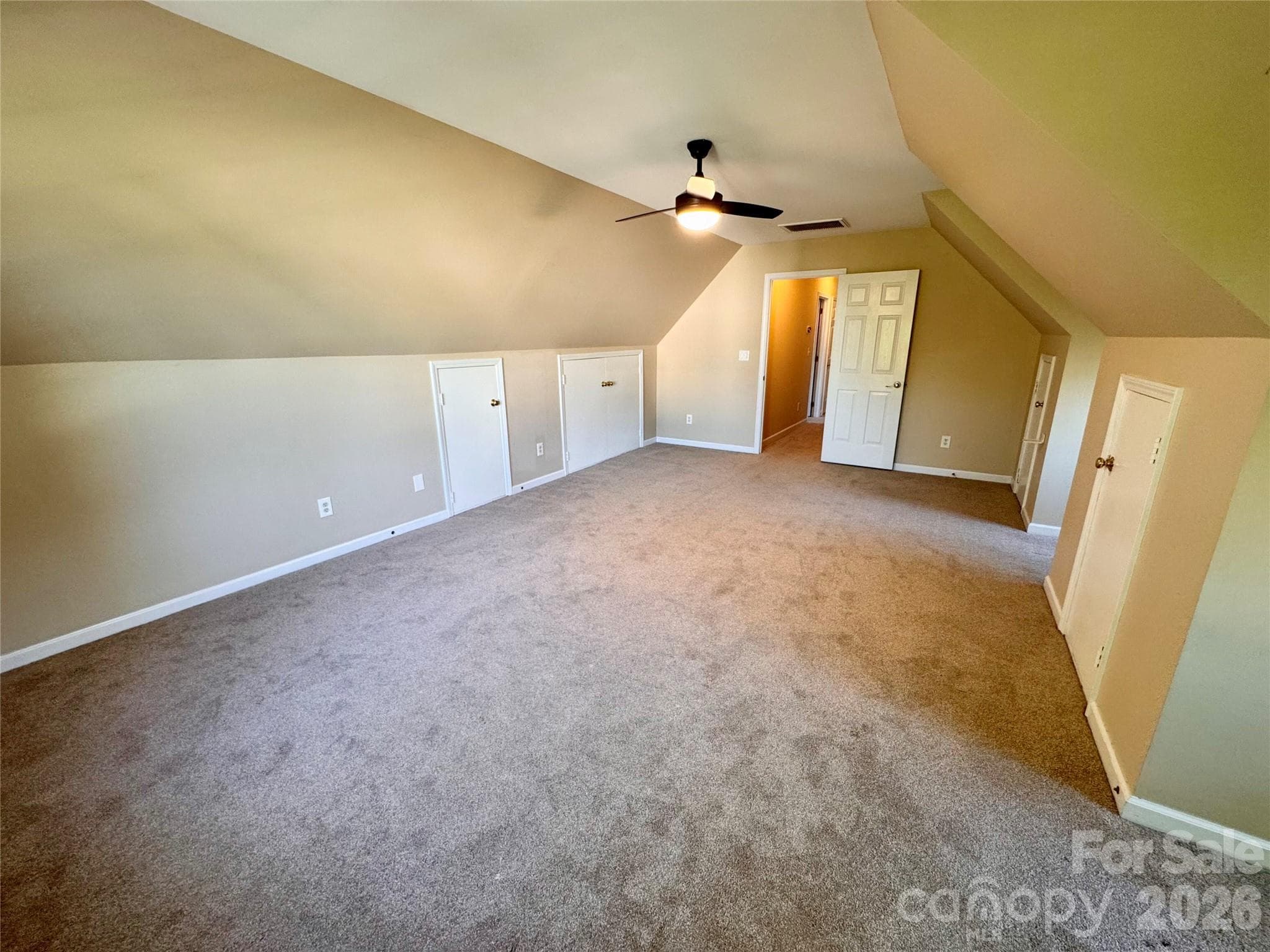 Bonus room - 7101 Founders Way, Harris