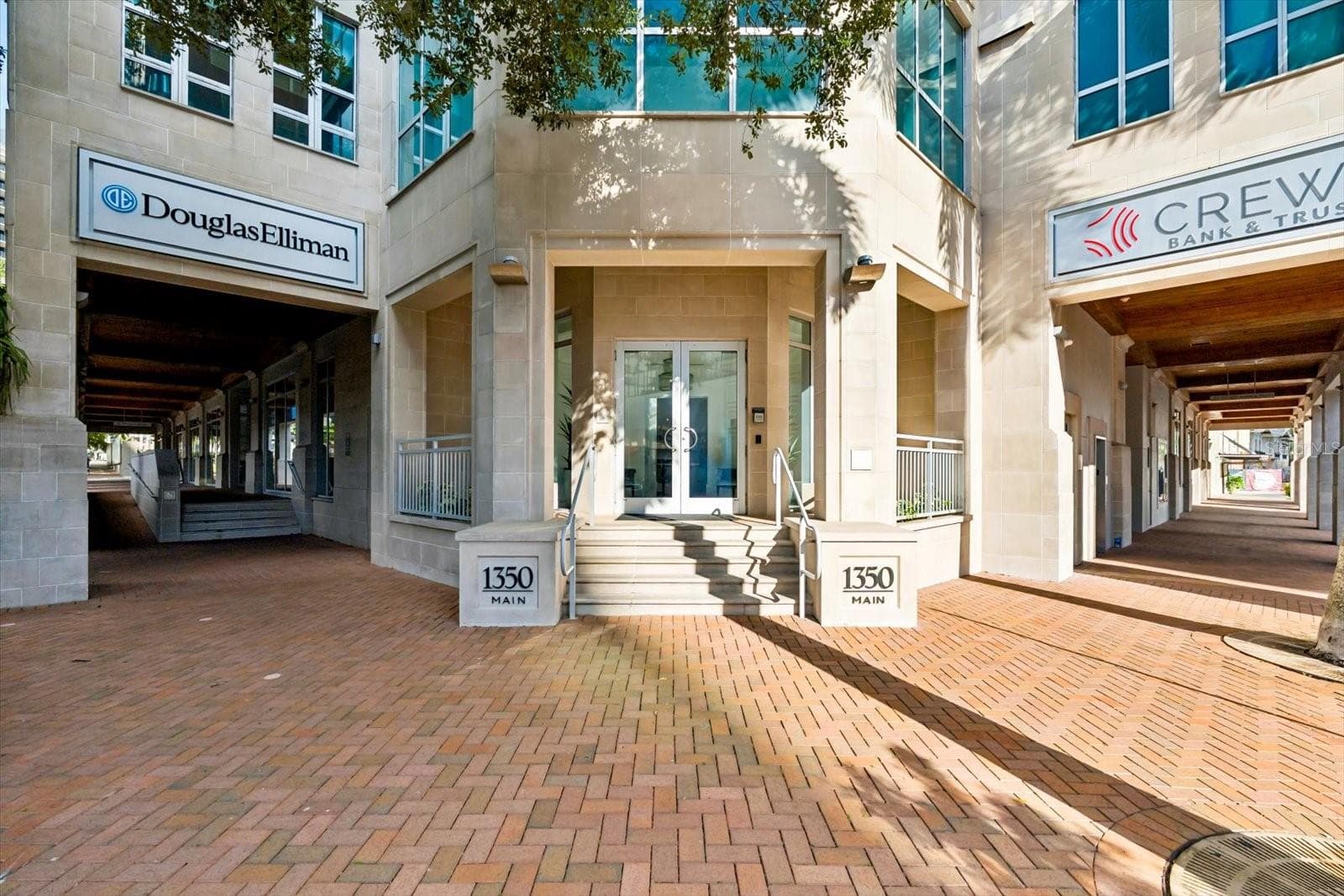 Front entrance to the condo - 1350 MAIN ST #1703, SARASOTA