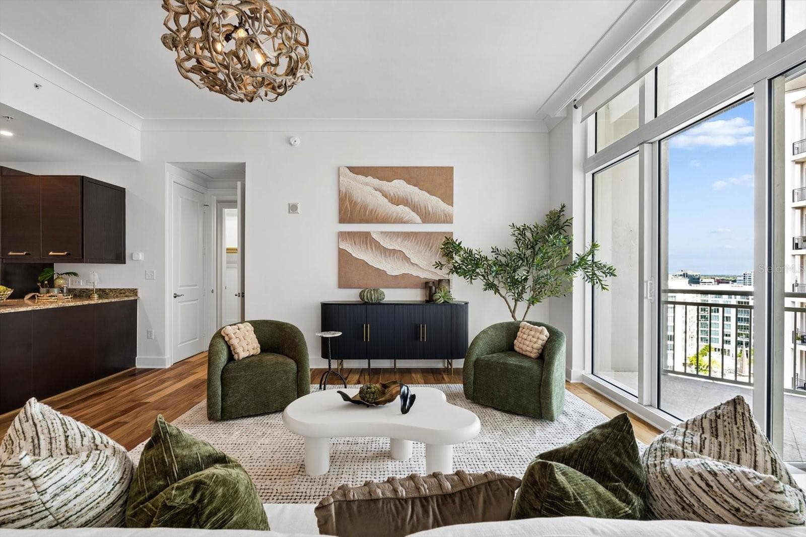Living room - 1350 MAIN ST #1703, SARASOTA