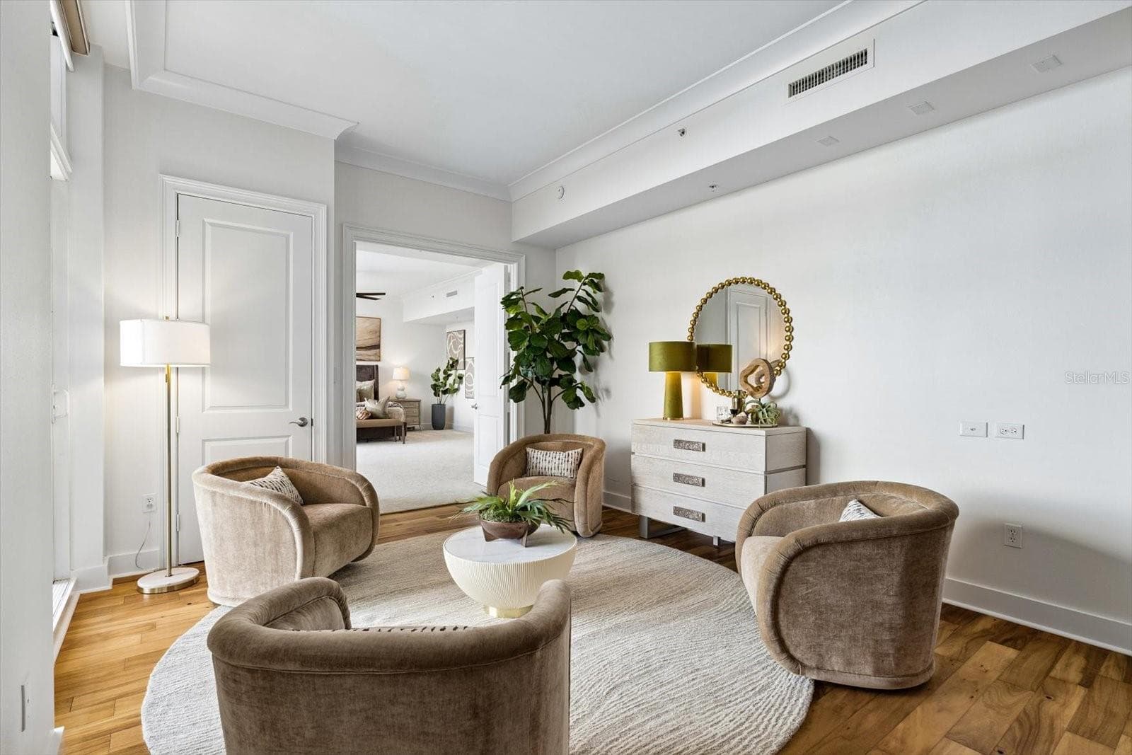 Sitting room - 1350 MAIN ST #1703, SARASOTA