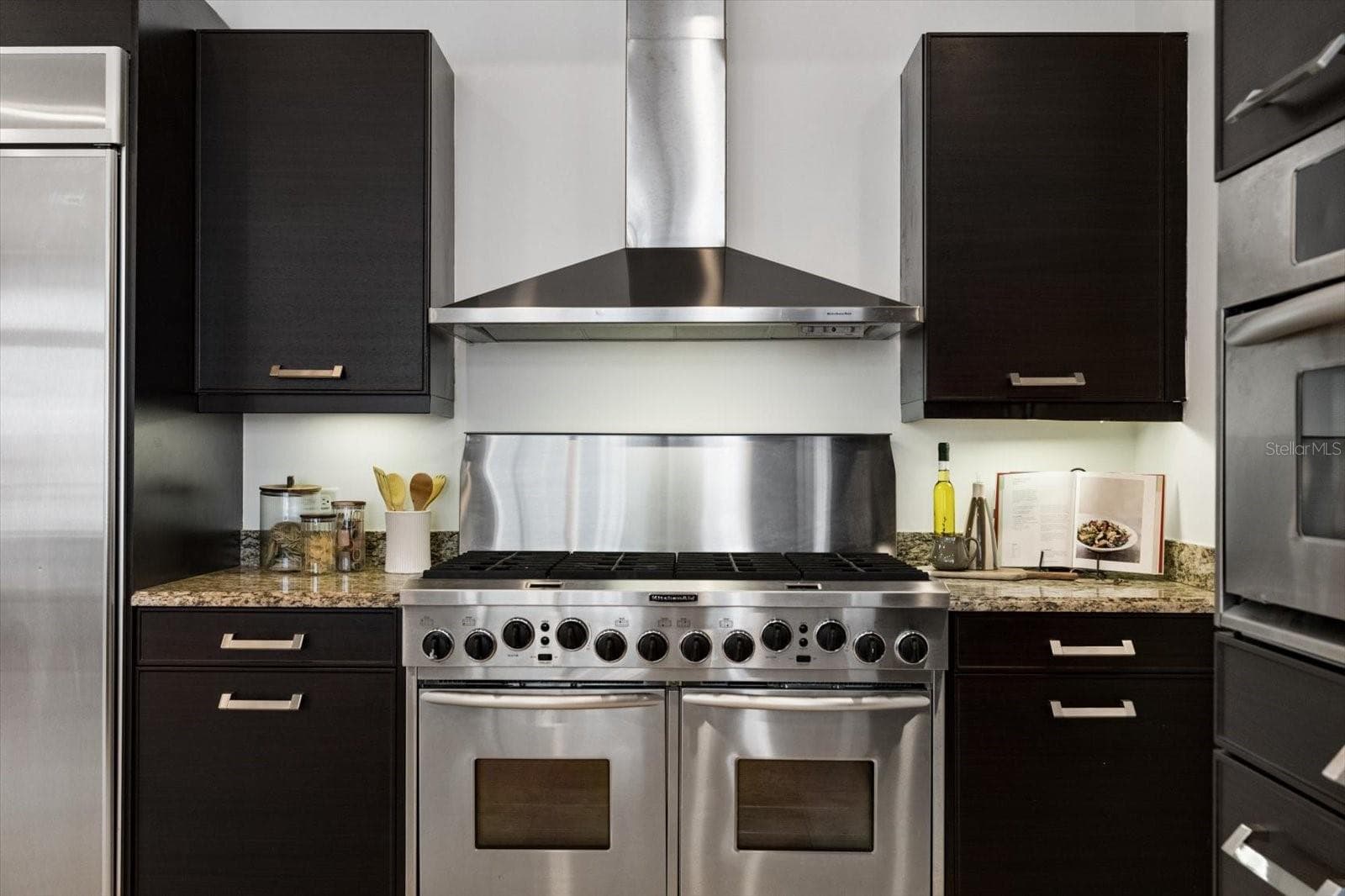 Kitchen - 1350 MAIN ST #1703, SARASOTA