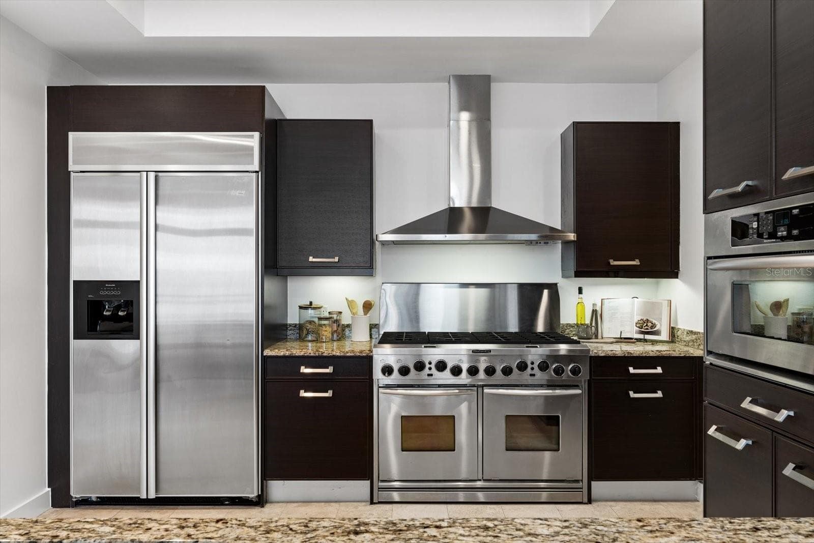 Kitchen - 1350 MAIN ST #1703, SARASOTA