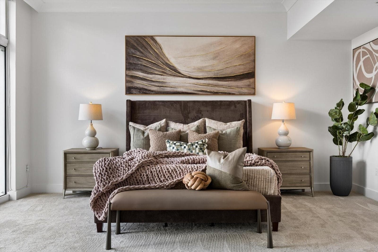 Oversized primary bedroom - 1350 MAIN ST #1703, SARASOTA