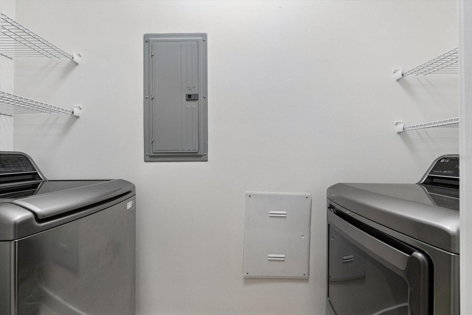 Laundry room - 1350 MAIN ST #1703, SARASOTA